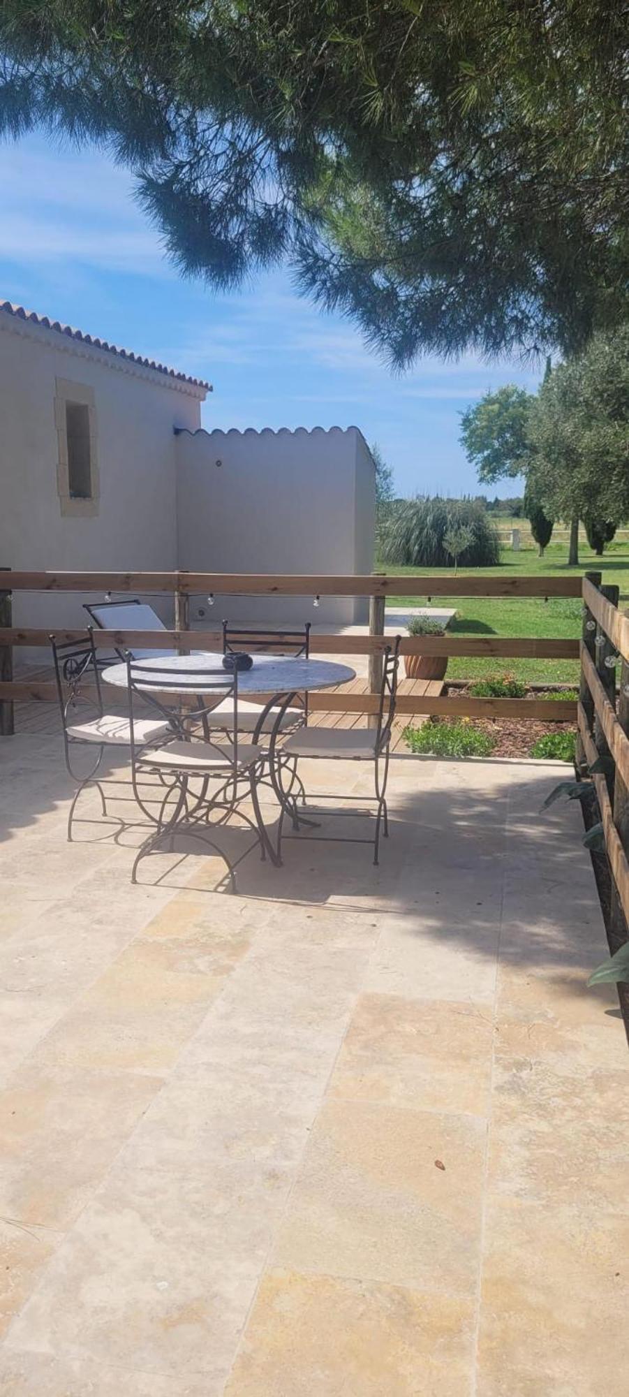 Mas Sicard Chambre D'Hotes En Camargue Arles Luaran gambar
